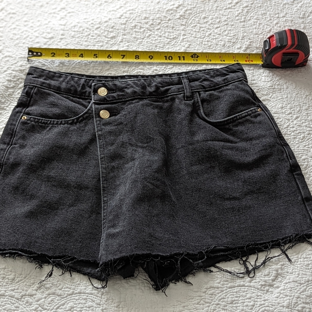 Zara Raw Hem Denim Skort